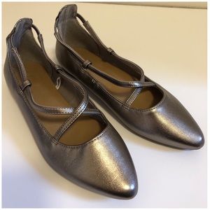 GAP Silver Metallic Flats